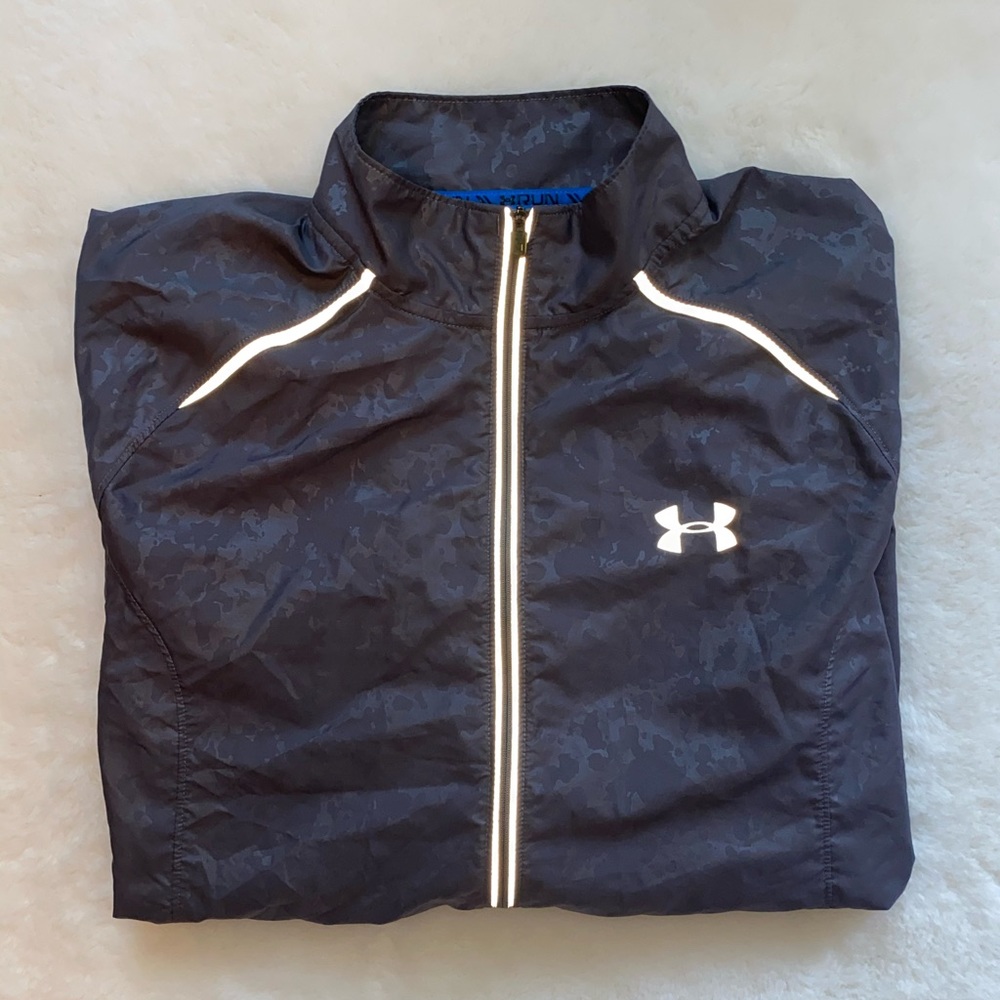 Mens XRun Under Armour Reflective Windbreaker